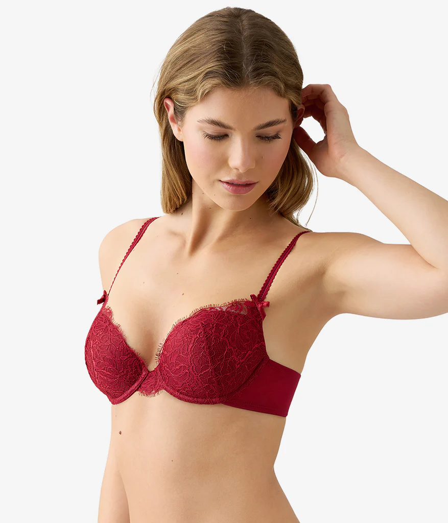 It's On Contour Bra: Biking Red - Image 2