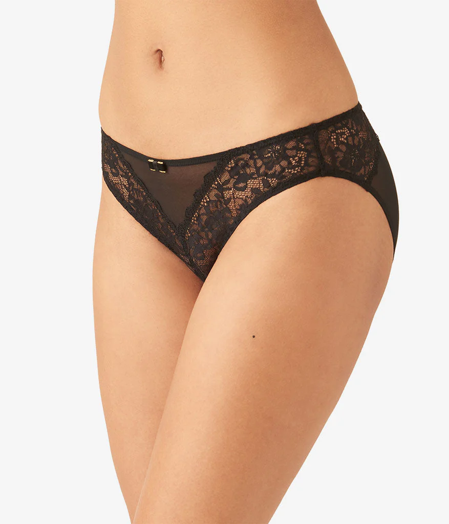 Lace Encounter Bikini: Night - Image 2