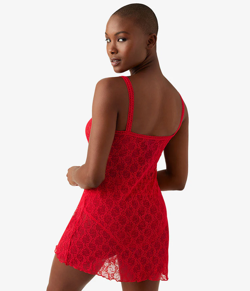 Lace Kiss Chemise: Crimson Red - Image 3