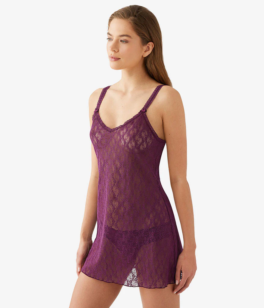 Lace Kiss Chemise: Potent Purple - Image 2