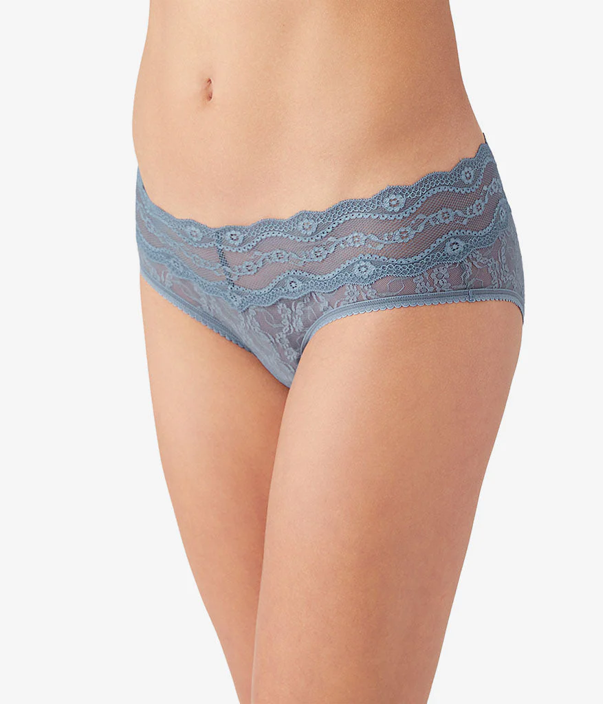 Lace Kiss Hipster: Infinity - Image 2