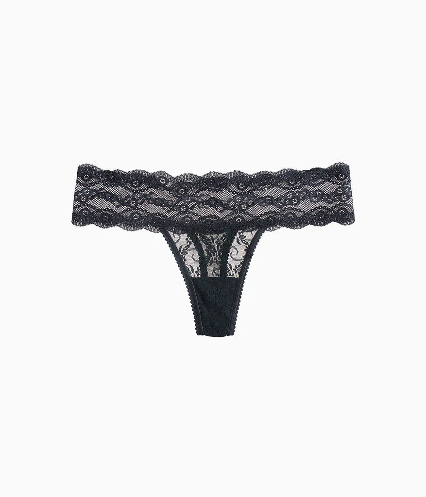 Lace Kiss Thong: Night - Image 4