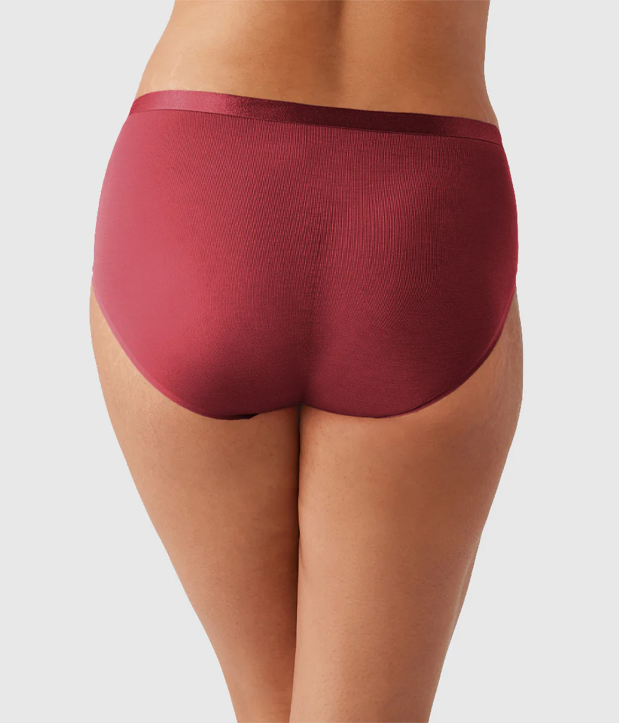 Tailored Finish Brief: Regina Red - Image 2
