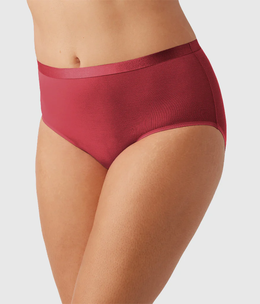 Tailored Finish Brief: Regina Red - Image 3